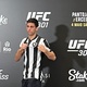 Rival de flamenguista Pantoja surge no UFC Rio com camisa do Botafogo - Bruno Braz / UOL
