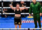 Katie Taylor encerra carreira no boxe com vitória diante de 83 mil fãs em Dublin
