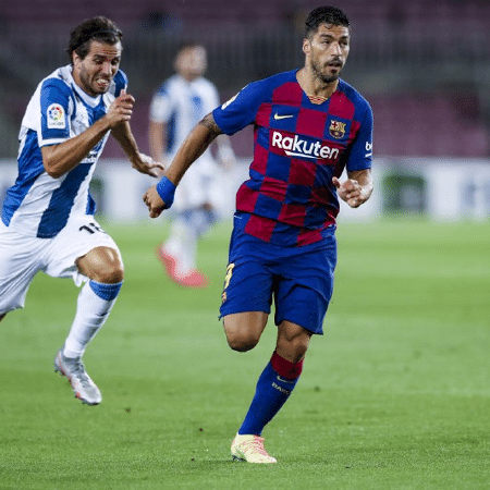 O atacante Luis Suárez participou de 34 jogos na temporada atual - Reprodução/Twitter/Barcelona