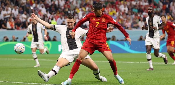 Espanha derruba sensação Alemanha na semi e dá à Copa campeão