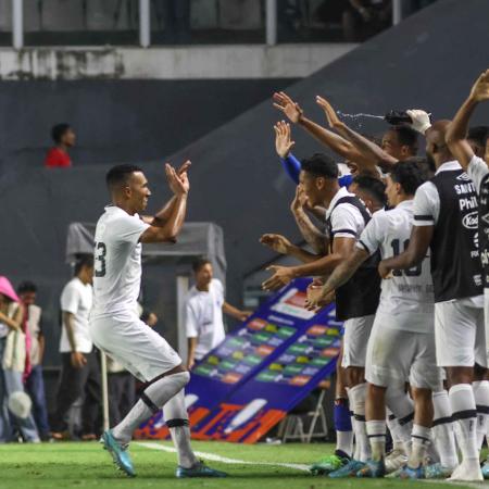 Lucas Barbosa comemora o gol da vitória do Santos sobre o Mirassol, na estreia do Paulistão 2023 - Jefferson Aguiar/Estadão Conteúdo