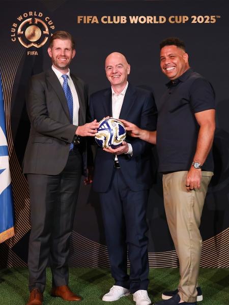 Gianni Infantino entre Eric Trump e Ronaldo Fenômeno nos EUA Gianni Infantino entre Eric Trump e Ronaldo Fenômeno nos EUA