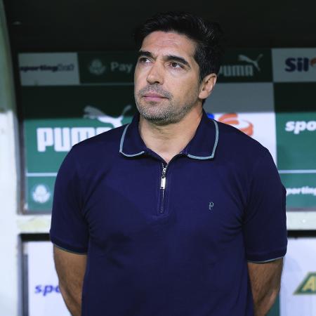 Técnico Abel Ferreira antes de Palmeiras x Juventude, no Allianz Parque