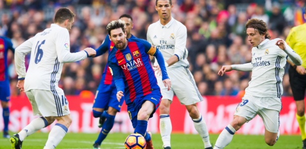 Barça e Real empataram em dezembro e podem duelar mais três vezes na temporada - Alex Caparros/Getty Images