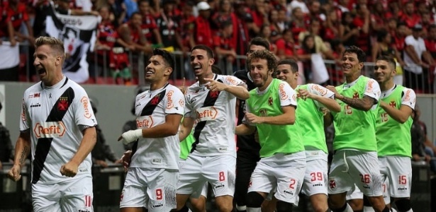 Jogadores do Vasco comemoram gol contra o Flamengo - Carlos Gregório Jr/Vasco.com.br - Carlos Gregório Jr/Vasco.com.br