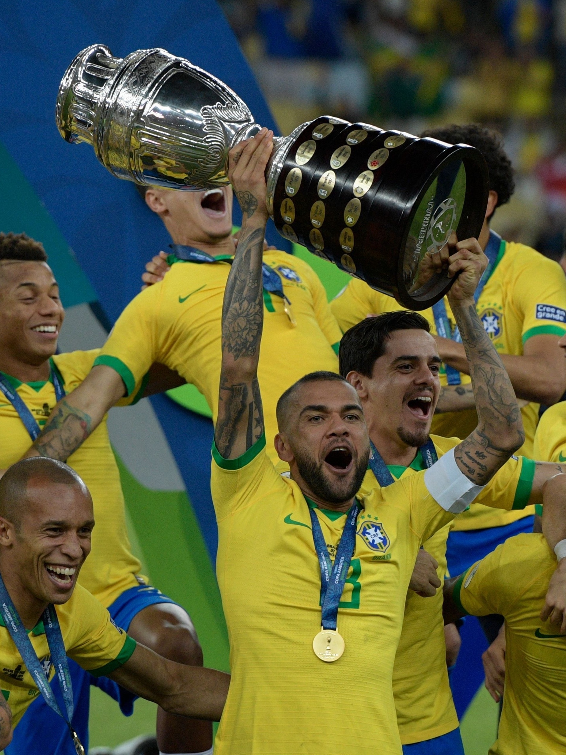 Copa América é evento de celebração, e momento crítico do país não permite  festas