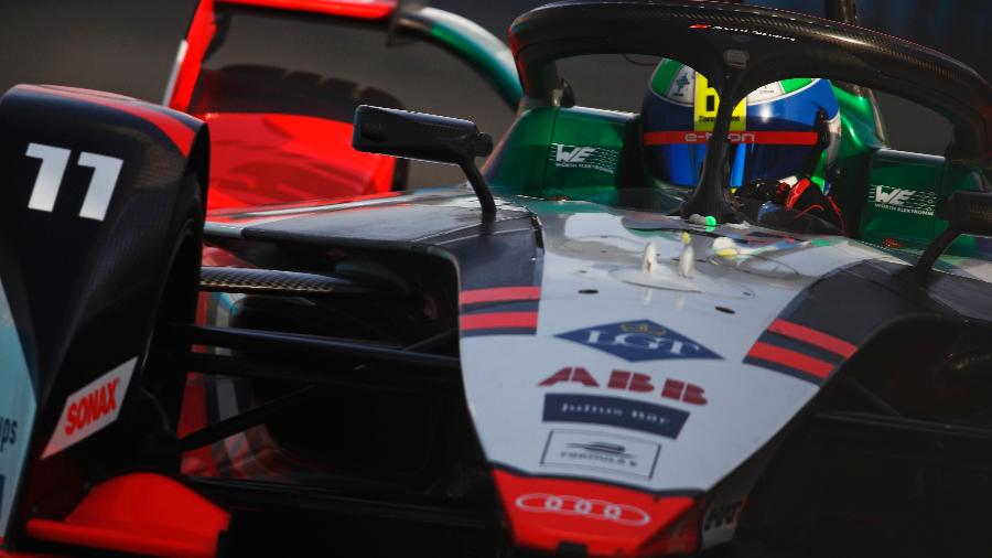 Embora sejam do mesmo grupo, Porsche e Audi já competiram na mesa categoria, na Fórmula E - Zak Mauger/Divulgação