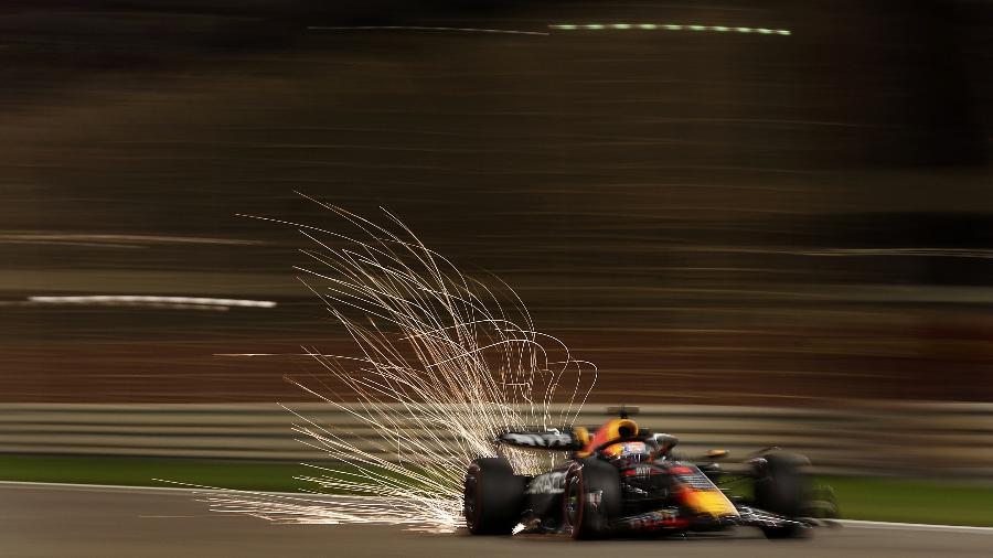 Max Verstappen, da Red Bull, durante o GP do Bahrein, o primeiro da temporada 2023 da F1 - Lars Baron/Getty Images