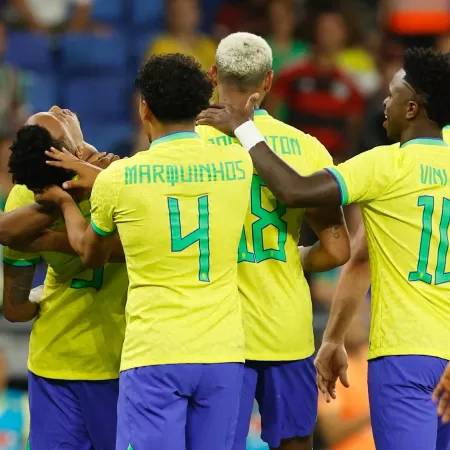 Brasil 4 x 1 Guiné  Amistosos da Seleção Brasileira: melhores