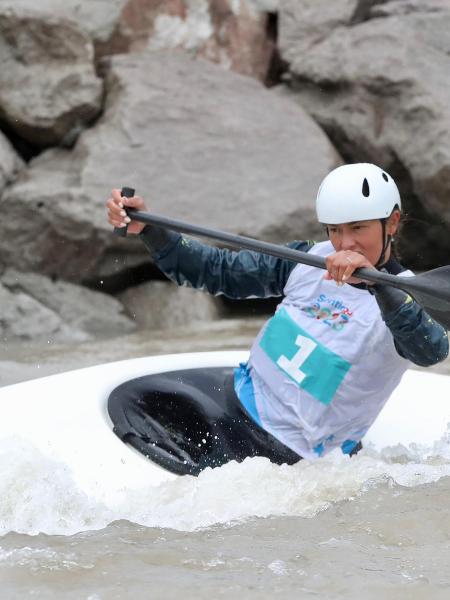 Ana Sátila em ação na canoagem slalom C1 feminina