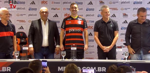 Desgaste nas Negociações Não Impede Léo Ortiz de Celebrar Chegada ao Flamengo