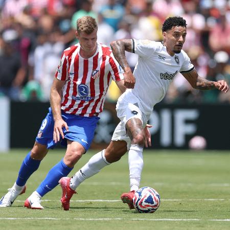 Gregore, do Botafogo, em ação contra o Atlético de Madri, no Mundial de Clubes - Stu Forster / GETTY IMAGES NORTH AMERICA / Getty Images via AFP