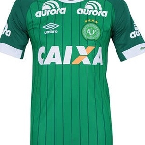 Umbro relata procura global por camisas da Chape e promete facilitar vendas - Divulgação
