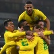 Jogadores da seleção brasileira comemoram gol de Neymar contra o Uruguai - Mike Hewitt/Getty Images