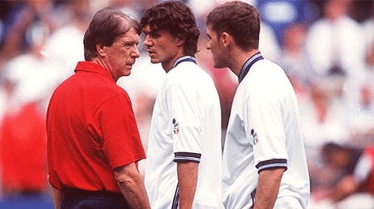 Cesare e Paolo Maldini (centro) são dois grandes ídolos do Milan, da Itália