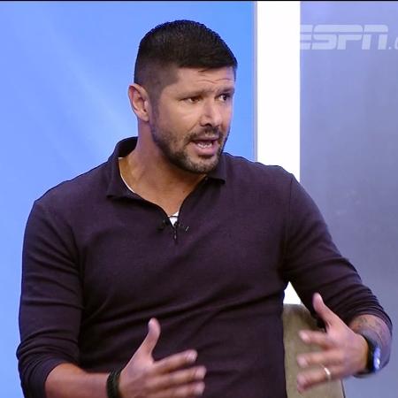 Fábio Luciano cobra Daniel Alves após derrota do São Paulo - Reprodução/ESPN