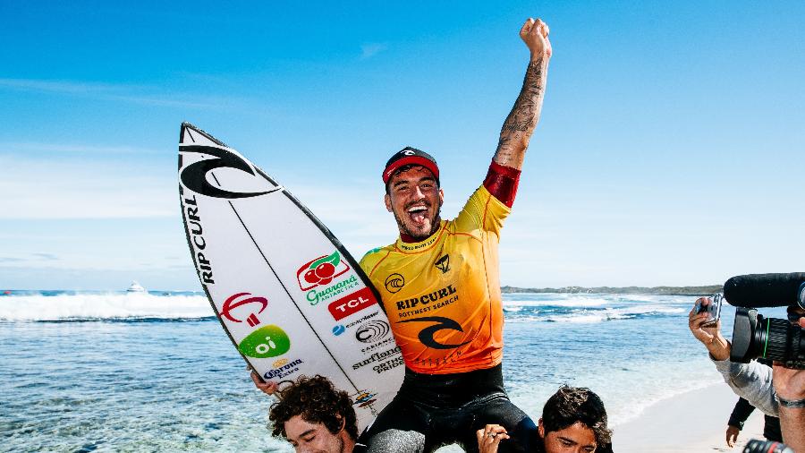 Gabriel Medina tem garantida a primeira colocação do ranking do Circuito Mundial - Matt Dunbar / World Surrf League via Getty Images