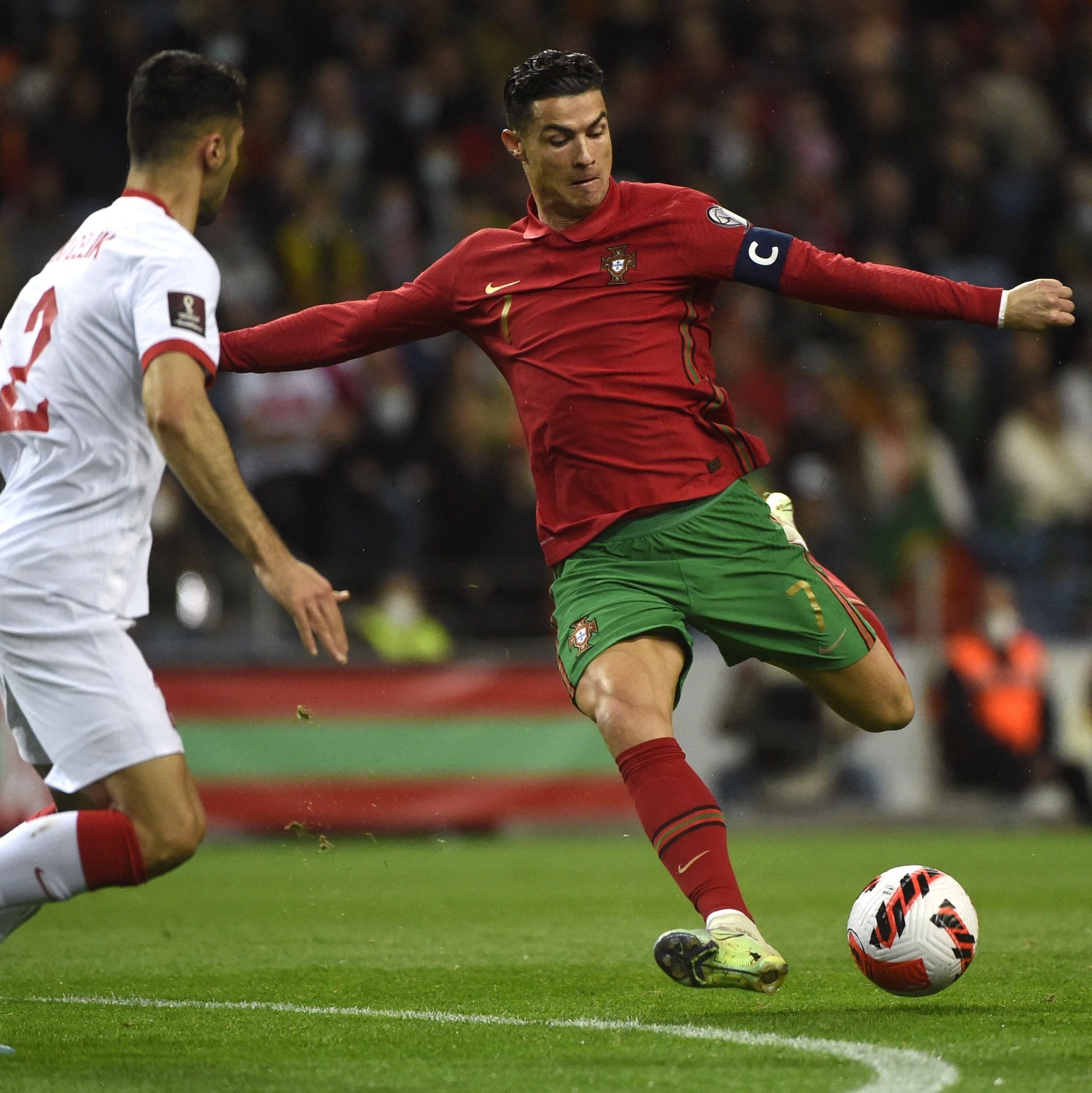 Seleções de Portugal - 🙌 ao alto! O 𝐕𝐢𝐤𝐢𝐧𝐠 português faz