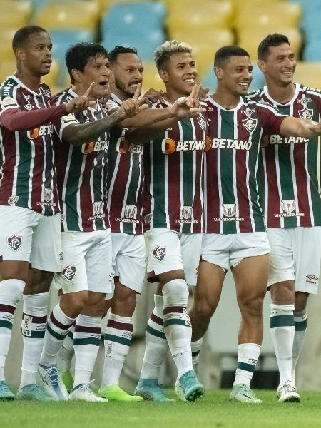 Jogadores do Fluminense comemoram gol de Cano sobre o Fortaleza no Brasileirão - Jorge Rodrigues/AGIF