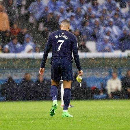 Mbappé fez publicação enigmática após ser substituído em Olympique Marselha x PSG