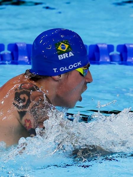 Talisson Glock, durante prova de natação nas Paralimpíadas de 2024, em Paris. 