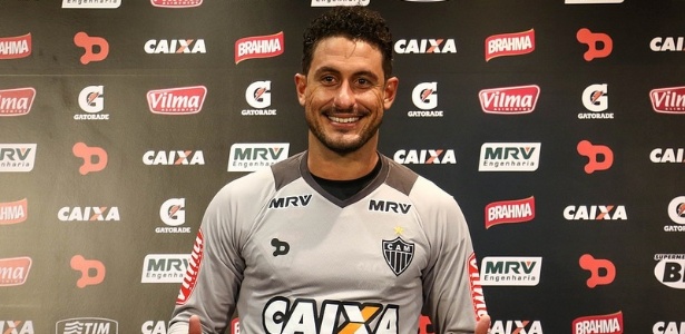 Lauro chegou, treinou e foi apresentado como reforço do Atlético-MG para 2016 - Bruno Cantini/Clube Atlético Mineiro
