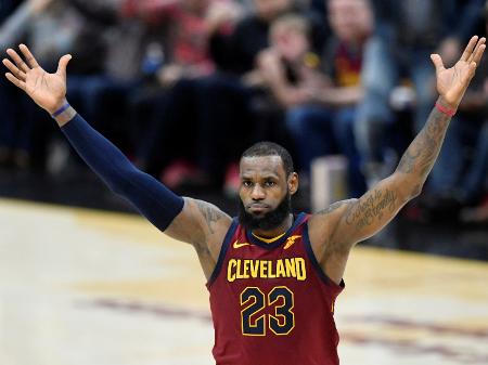 O Que Lebron James Tem A Ver Com Novo Quadro De Luciano Huck 05 04 2018 Uol Esporte