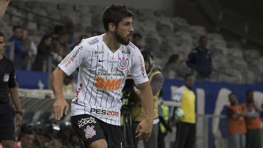 Bruno Méndez foi bem contra o Cruzeiro e tem chances de ser mantido improvisado no clássico contra o Santos - Daniel Augusto Jr/Ag. Corinthians