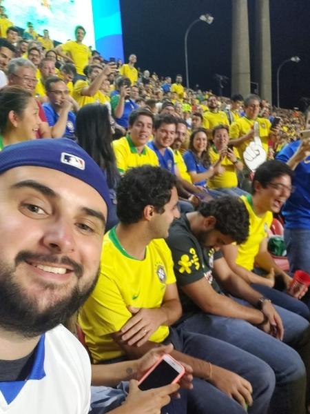 Torcedor dorme em jogo da seleção brasileira no Morumbi - Arquivo Pessoal - Arquivo Pessoal