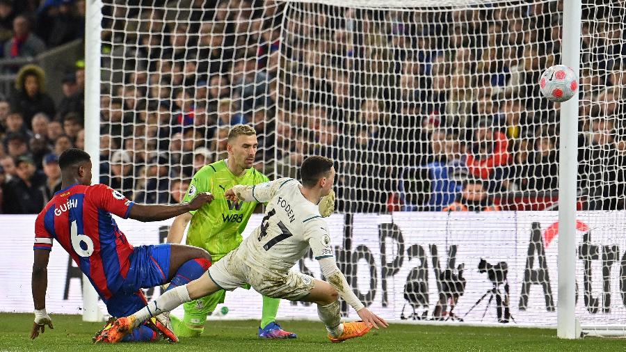 Manchester City perdeu boas oportunidades e apenas empatou sem gols com o Crystal Palace no Campeonato Inglês - BEN STANSALL/AFP