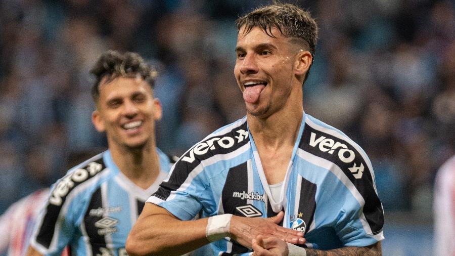 Grêmio informa que Ferreira terá que passar por cirurgia de hérnia