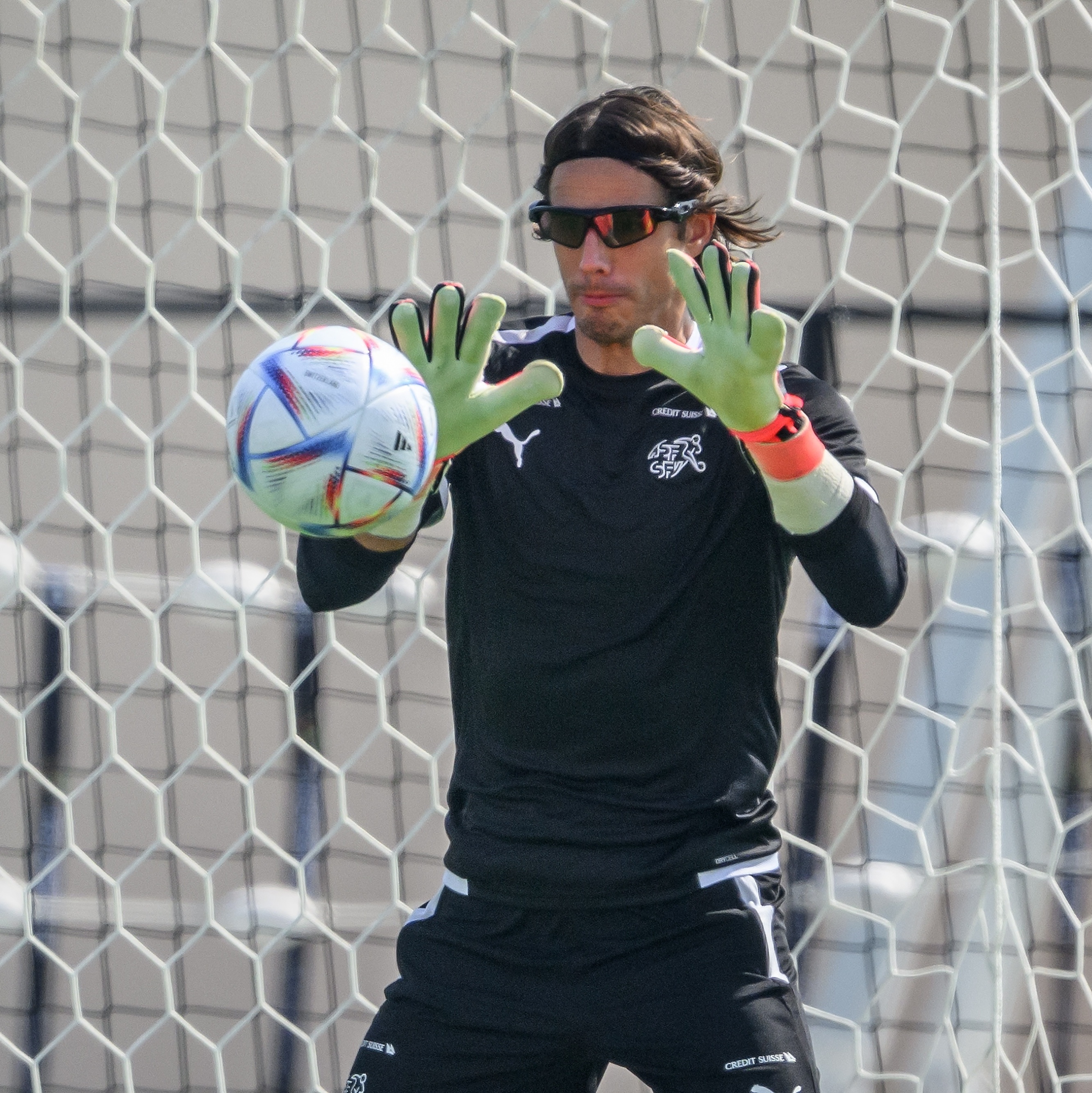 Robô goleiro mostra que é especialista em pênaltis e pega qualquer