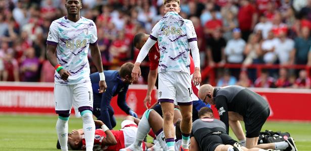 Lesão grave tira Danilo de campo durante partida do Palmeiras.