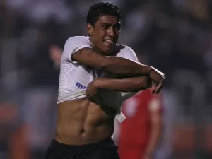 Momento de parar é o pior na vida de um jogador; entendo a dor do Paulinho