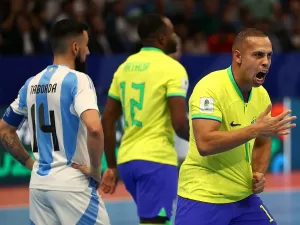 É hexa! Brasil bate Argentina em final histórica e conquista Copa de Futsal