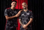 Flamengo lança nova terceira camisa com Alcaraz e Arrascaeta de modelos - Divulgação