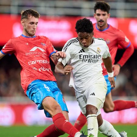 Endrick, do Real Madrid, em jogo contra o Deportiva Minera, pela Copa do Rei - Mateo Villalba/Getty Images