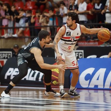São Paulo em duelo contra o Brasília pela NBB no Morumbis. São Paulo em duelo contra o Brasília pela NBB no Morumbis.
