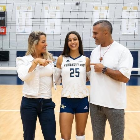 Vitória Belfort, filha de Vitor Belfort e Joana Prado