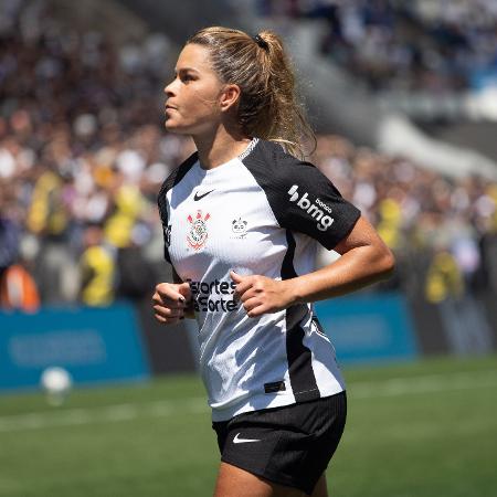 Tamires, do Corinthians, em jogo contra o Cruzeiro pelo Brasileirão feminino Tamires, do Corinthians, em jogo contra o Cruzeiro pelo Brasileirão feminino