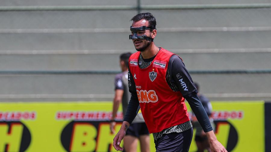 Réver fraturou o nariz no último jogo e tem presença incerta neste sábado - Pedro Souza/Atlético-MG