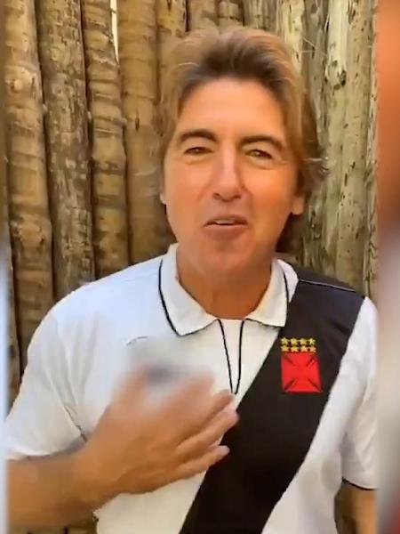 Vestido com a camisa de Romário, Sá Pinto citou frase de 1º hino do Vasco em vídeo para a torcida - Reprodução / Instagram
