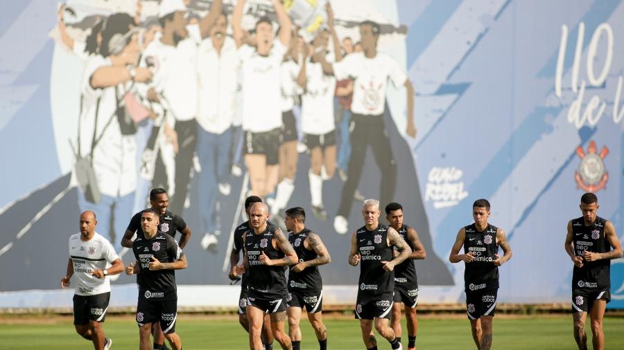 Titulares do Corinthians realizaram atividade leve no CT Joaquim Grava  - Rodrigo Coca/ Ag. Corinthians 