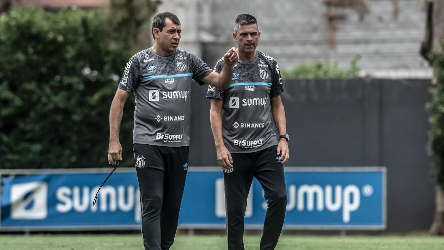 Fabio Carille e Leandro Cuquinha, técnico e auxiliar do Santos - Ivan Storti/Santos FC
