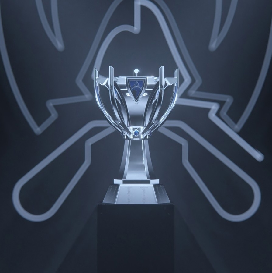 Esporte cibernético jogos populares competições de esportes eletrônicos  infográfico isométrico fluxograma com ilustração de troféus de prêmios de  jogadores times fãs