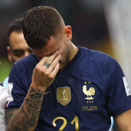Lucas Hernández deixou França x Austrália machucado e está fora do mundial - Kai Pfaffenbach/Reuters