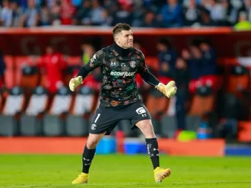 Grêmio acerta a contratação do goleiro Tiago Volpi, ex-São Paulo