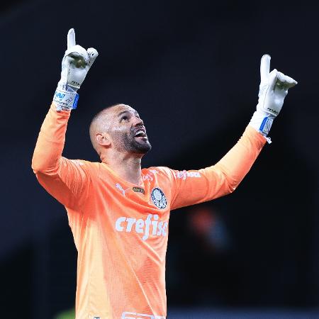 Weverton, goleiro do Palmeiras, durante partida contra o Bolívar na Libertadores