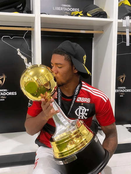 Rayan Lucas foi campeão da Libertadores sub-20 pelo Flamengo