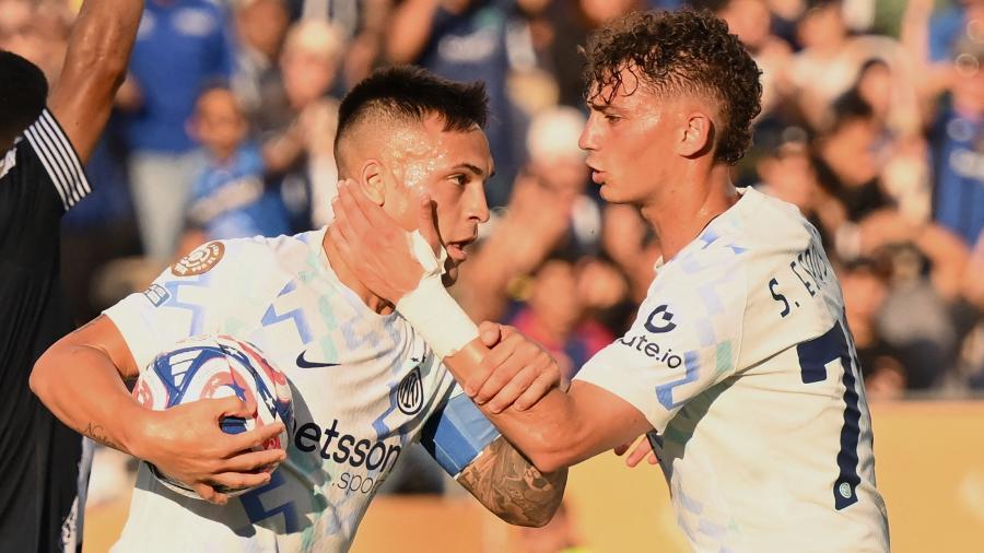 Lautaro Martínez comemora gol da Inter de Milão sobre o Monterrey em jogo do Mundial Lautaro Martínez comemora gol da Inter de Milão sobre o Monterrey em jogo do Mundial
